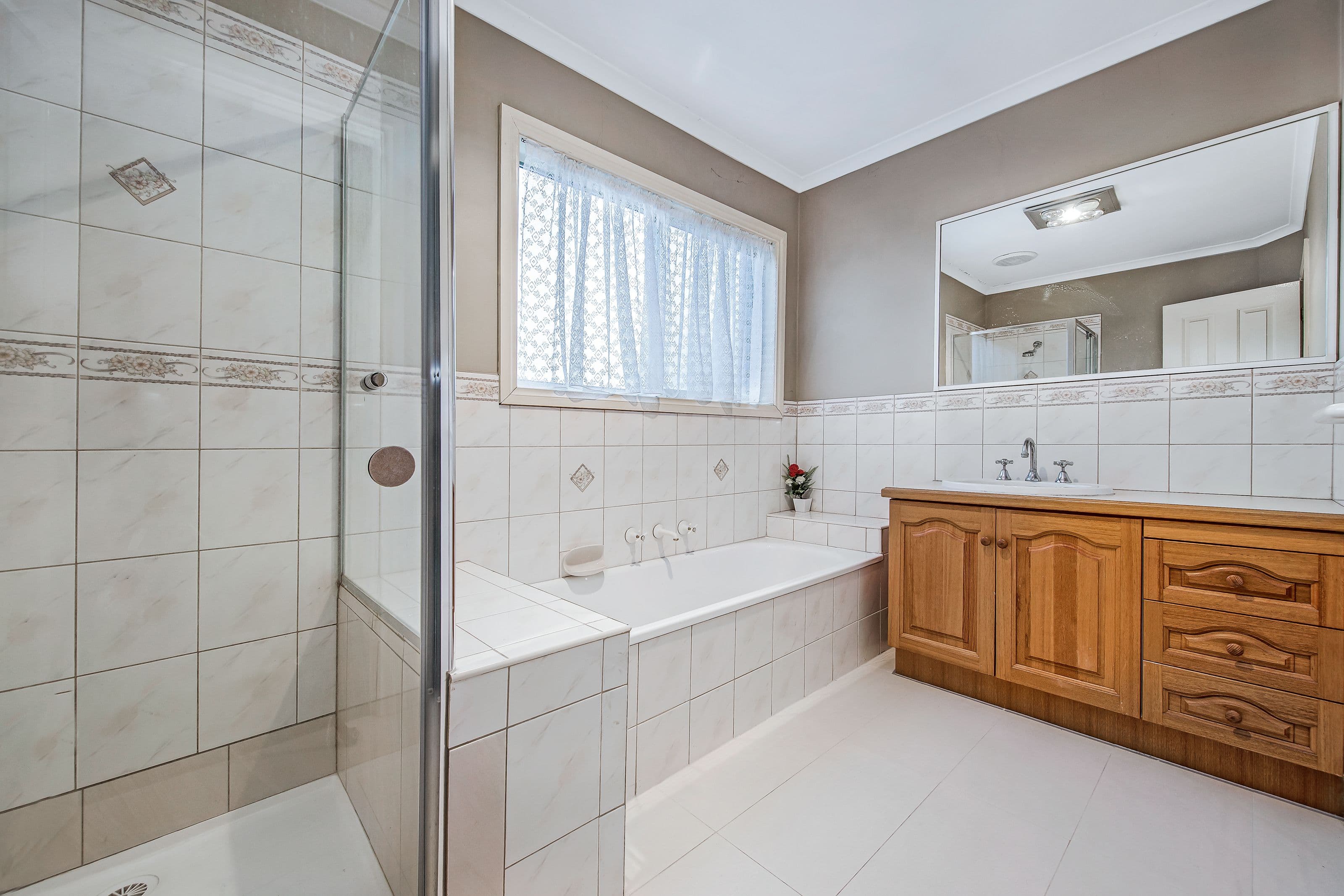 27 Mckenna Road, Glen Waverley VIC 3150, Glen Waverley - Thumbnail 7