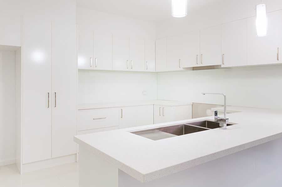 29 Viewmont Avenue, Craigieburn VIC 3064, Craigieburn - Thumbnail 2