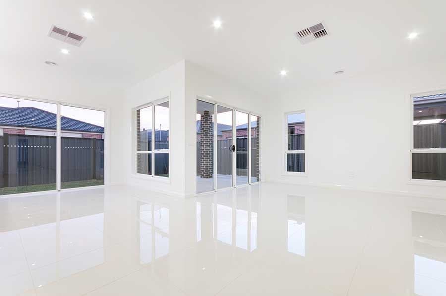 29 Viewmont Avenue, Craigieburn VIC 3064, Craigieburn - Thumbnail 3