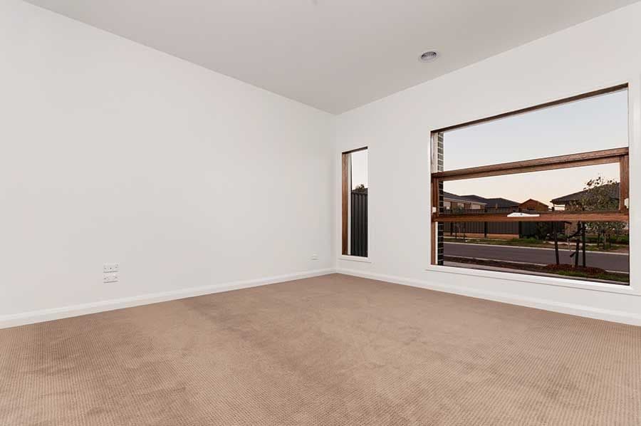 29 Viewmont Avenue, Craigieburn VIC 3064, Craigieburn - Thumbnail 5