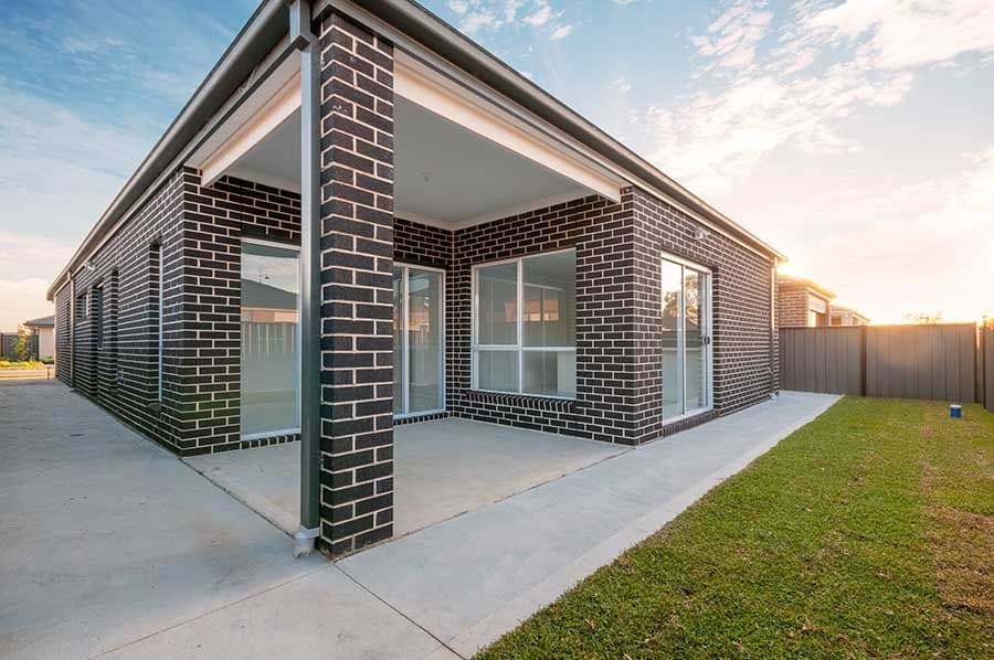 29 Viewmont Avenue, Craigieburn VIC 3064, Craigieburn - Thumbnail 7