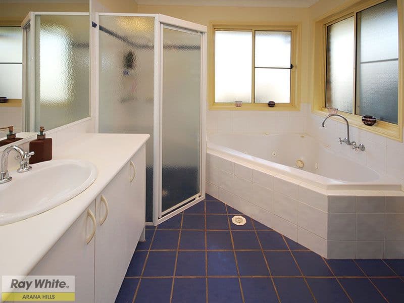 9     Reginald Avenue, ARANA HILLS QLD 4054, Arana Hills - Thumbnail 7