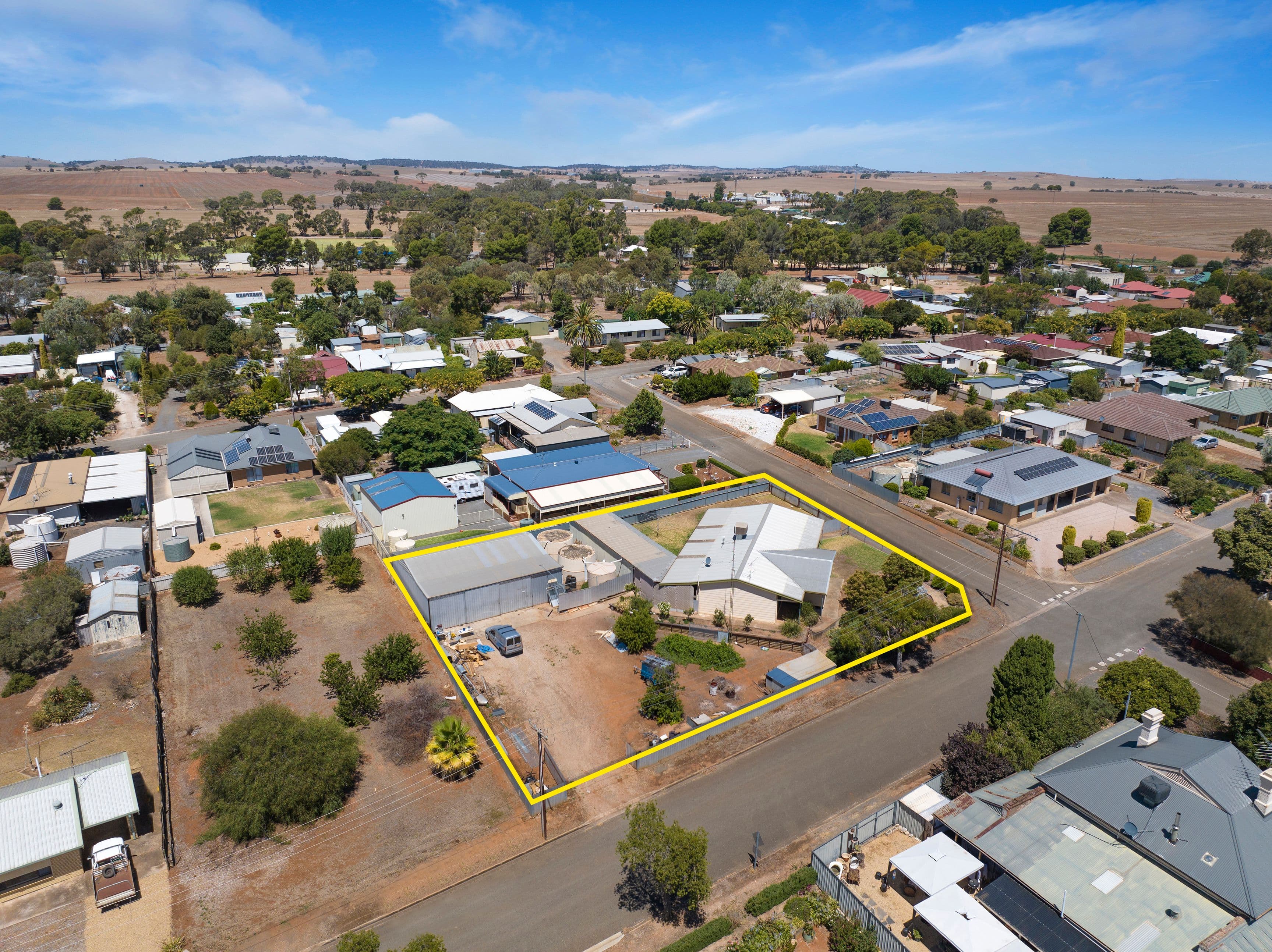 11 Stirrup Street, Saddleworth SA 5413, Saddleworth - Thumbnail 2