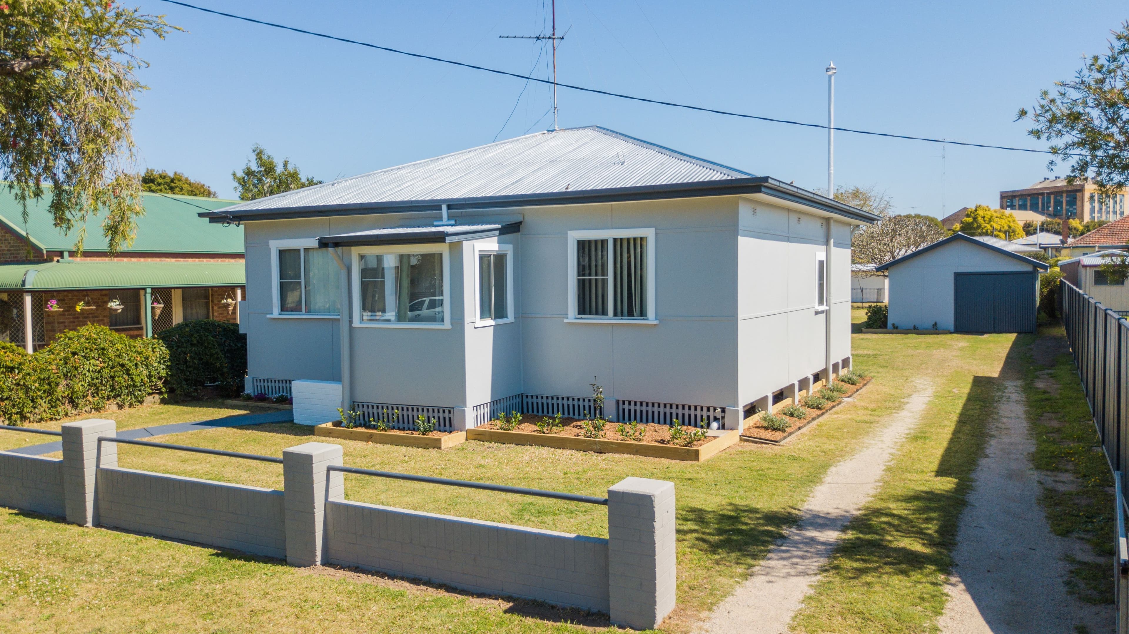 19 Jackschon Avenue, Grafton - Thumbnail 2