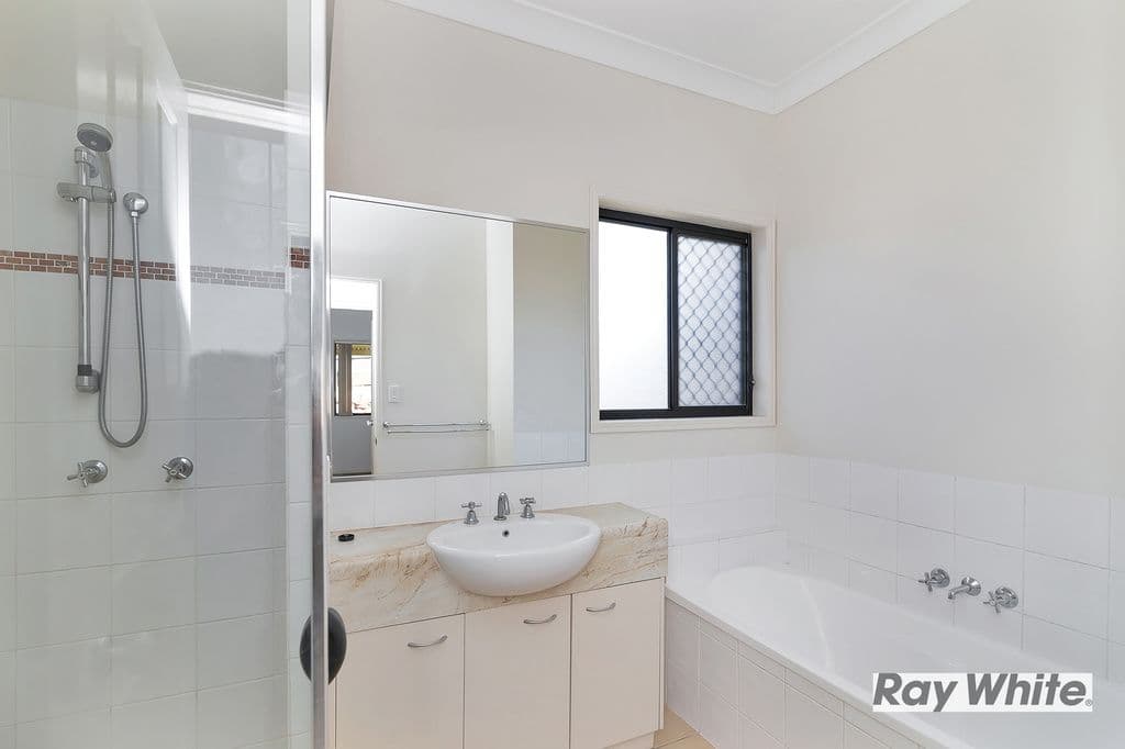 48 Holliday Drive, Edens Landing QLD 4207, Edens Landing - Thumbnail 6