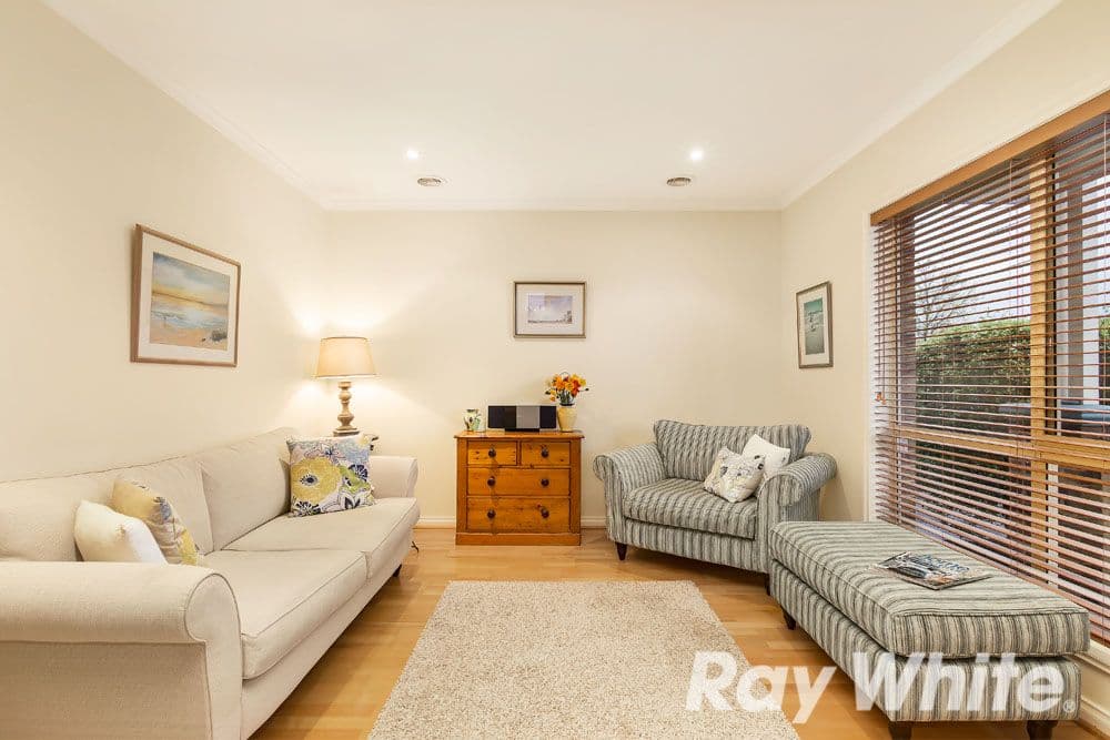 9 Watson Street, Macleod VIC 3085, Macleod - Thumbnail 2