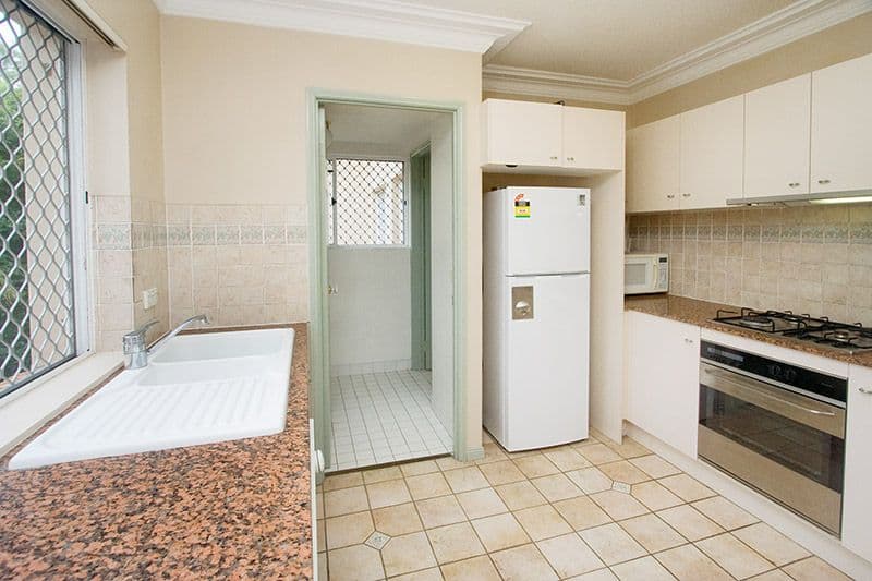 63 Sherwood Road, TOOWONG QLD 4066, Toowong - Thumbnail 2