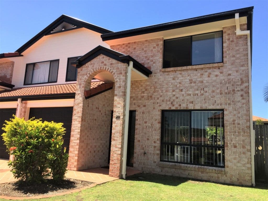 141 Pacific Pines Street, Pacific Pines QLD 4211, Pacific Pines - Thumbnail 2