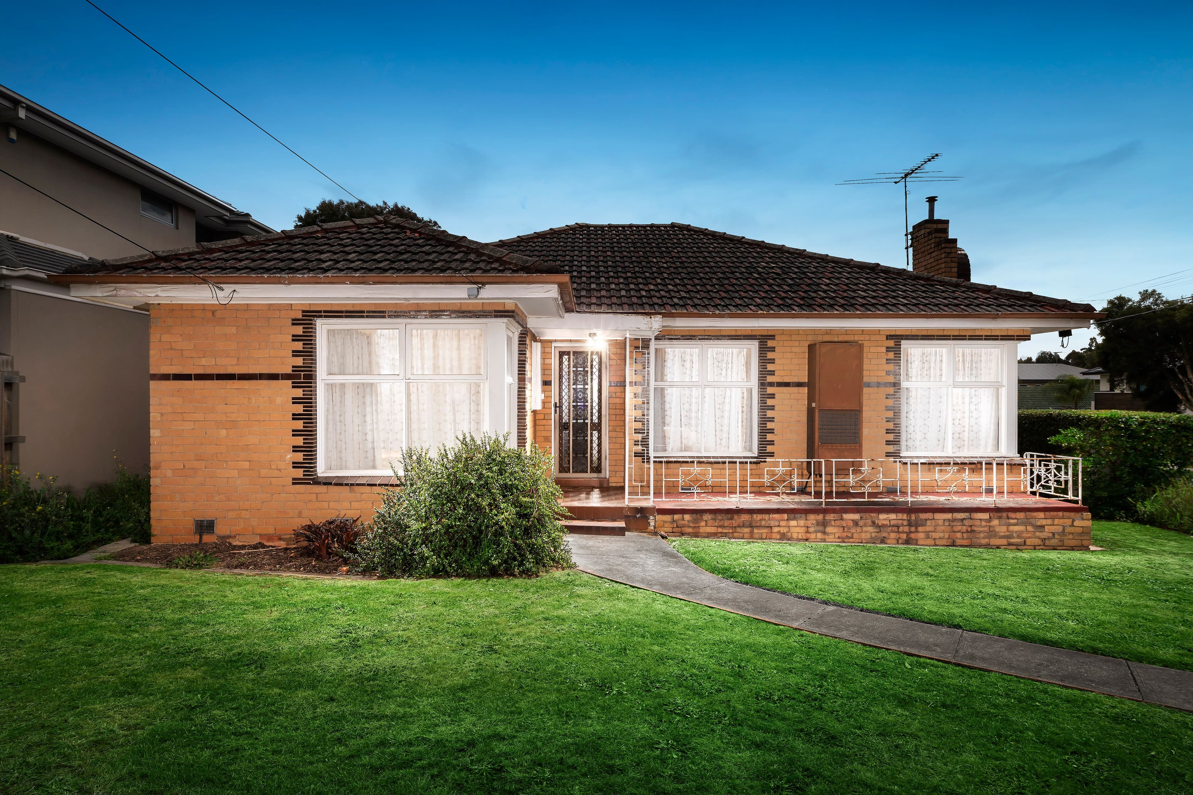 34 Simon Street, Blackburn North VIC 3130, Blackburn North - Image 1