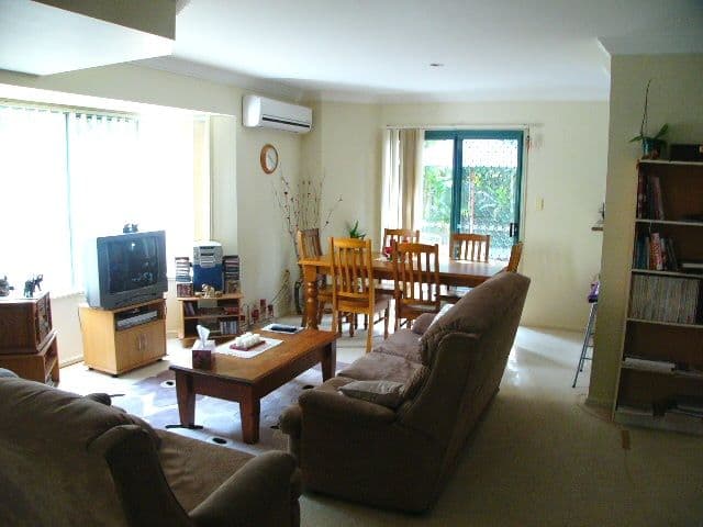 20 Thurston Street, TINGALPA QLD 4173, Tingalpa - Thumbnail 3