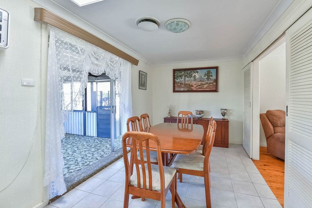 104 Cumberland Road, Ingleburn - Thumbnail 3