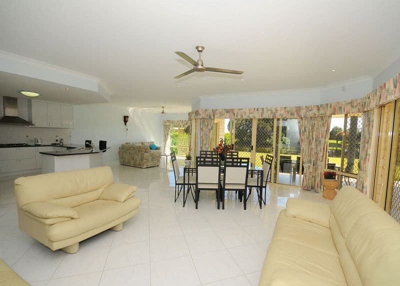 14 Harrison Circuit, Urangan QLD 4655, Urangan - Thumbnail 7