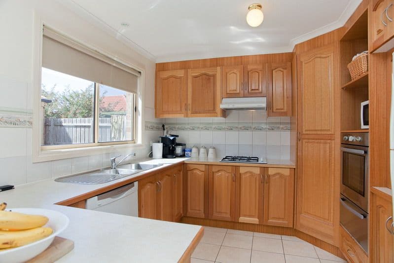 10 Elysee Avenue, SOUTH MORANG VIC 3752, South Morang - Thumbnail 2