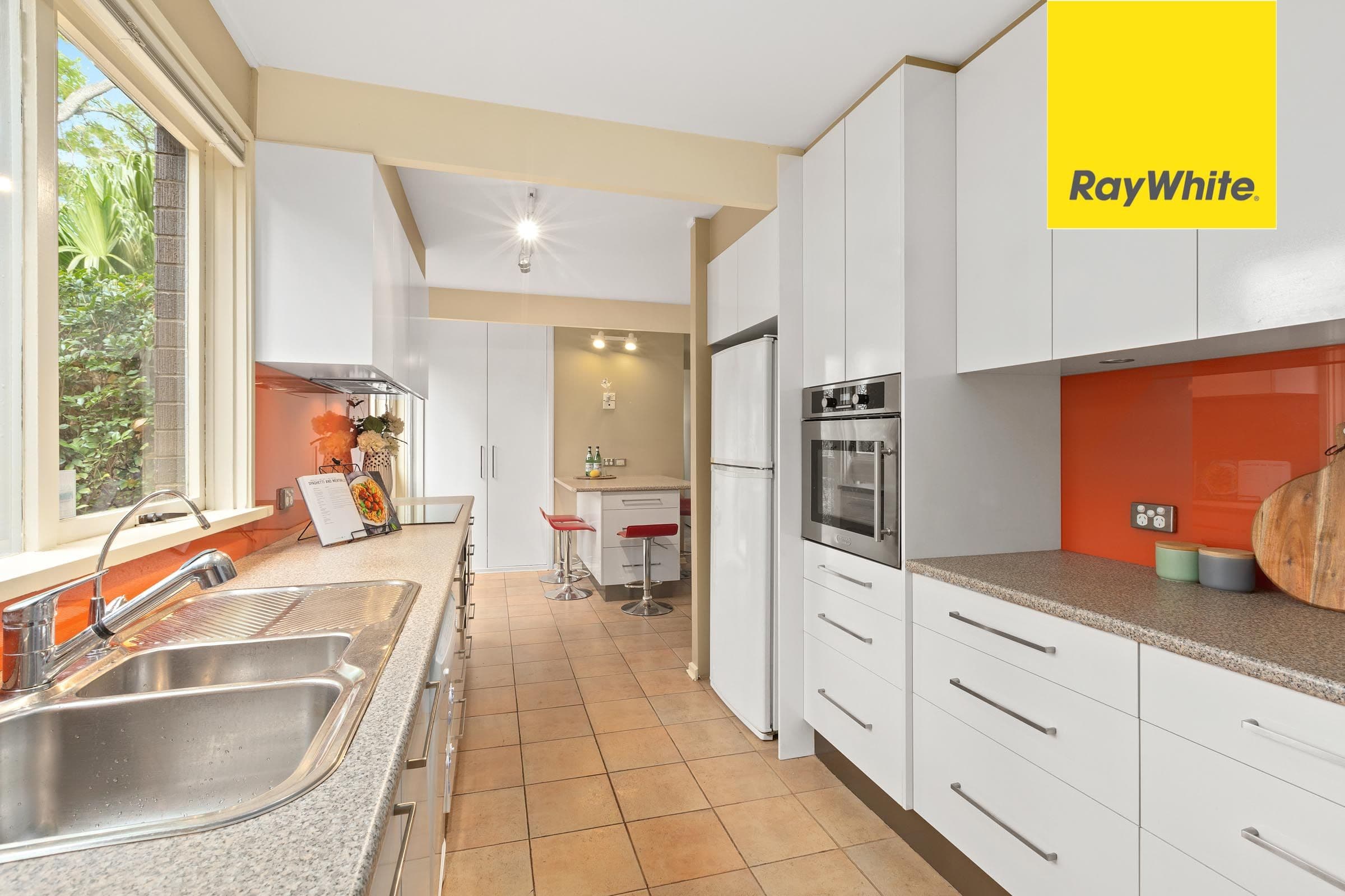 105 Arcadian Circuit, Carlingford - Thumbnail 3