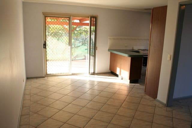 30 Arkwell Avenue, ROCKINGHAM WA 6168, Rockingham - Thumbnail 6