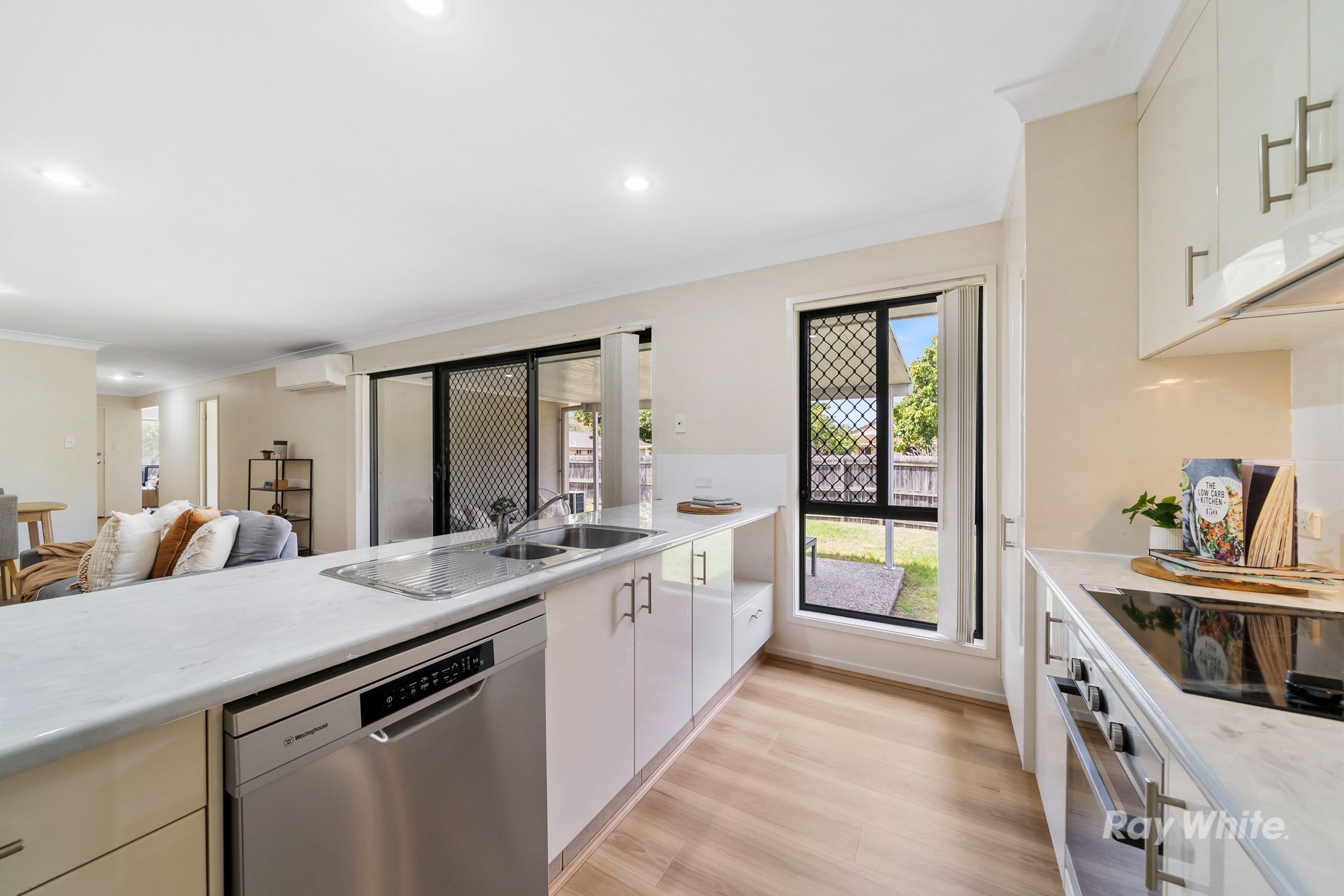 2 Sally Drive, Marsden QLD 4132, Marsden - Thumbnail 8