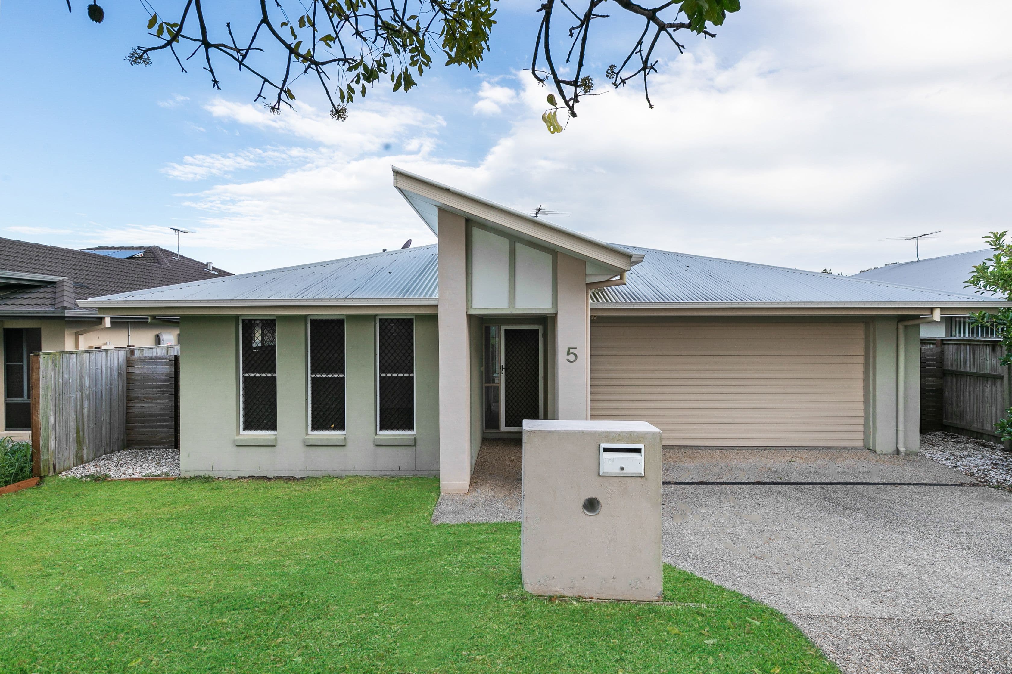 5 Kingsway Street, Wellington Point QLD 4160, Wellington Point - Image 1