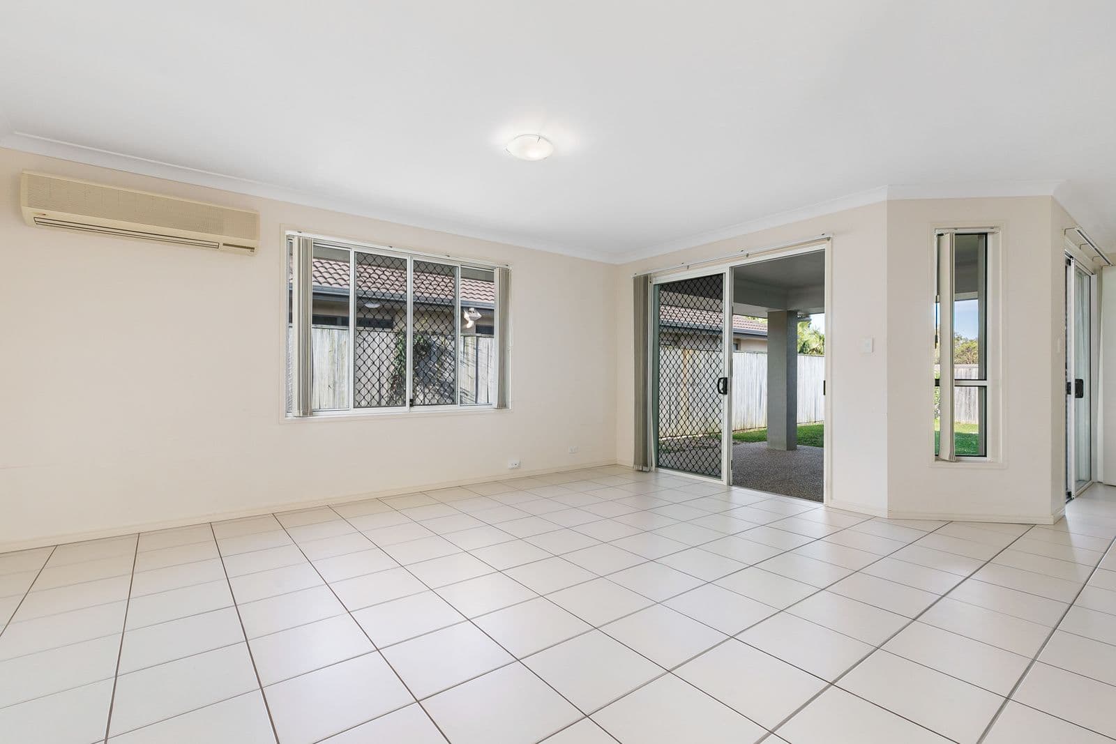 5 Kingsway Street, Wellington Point QLD 4160, Wellington Point - Thumbnail 4