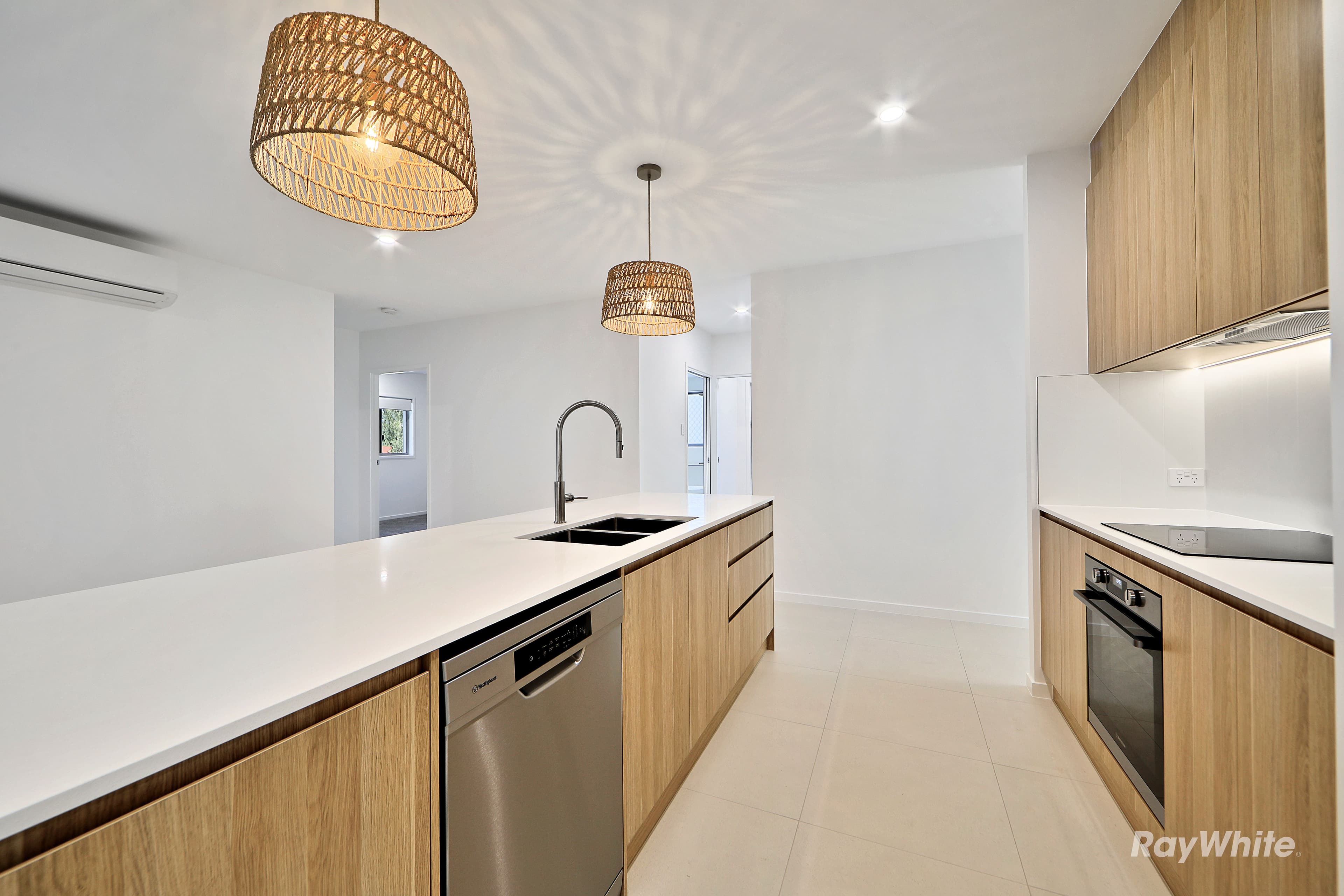 6 Buzza Street, Walkervale QLD 4670, Walkervale - Thumbnail 5