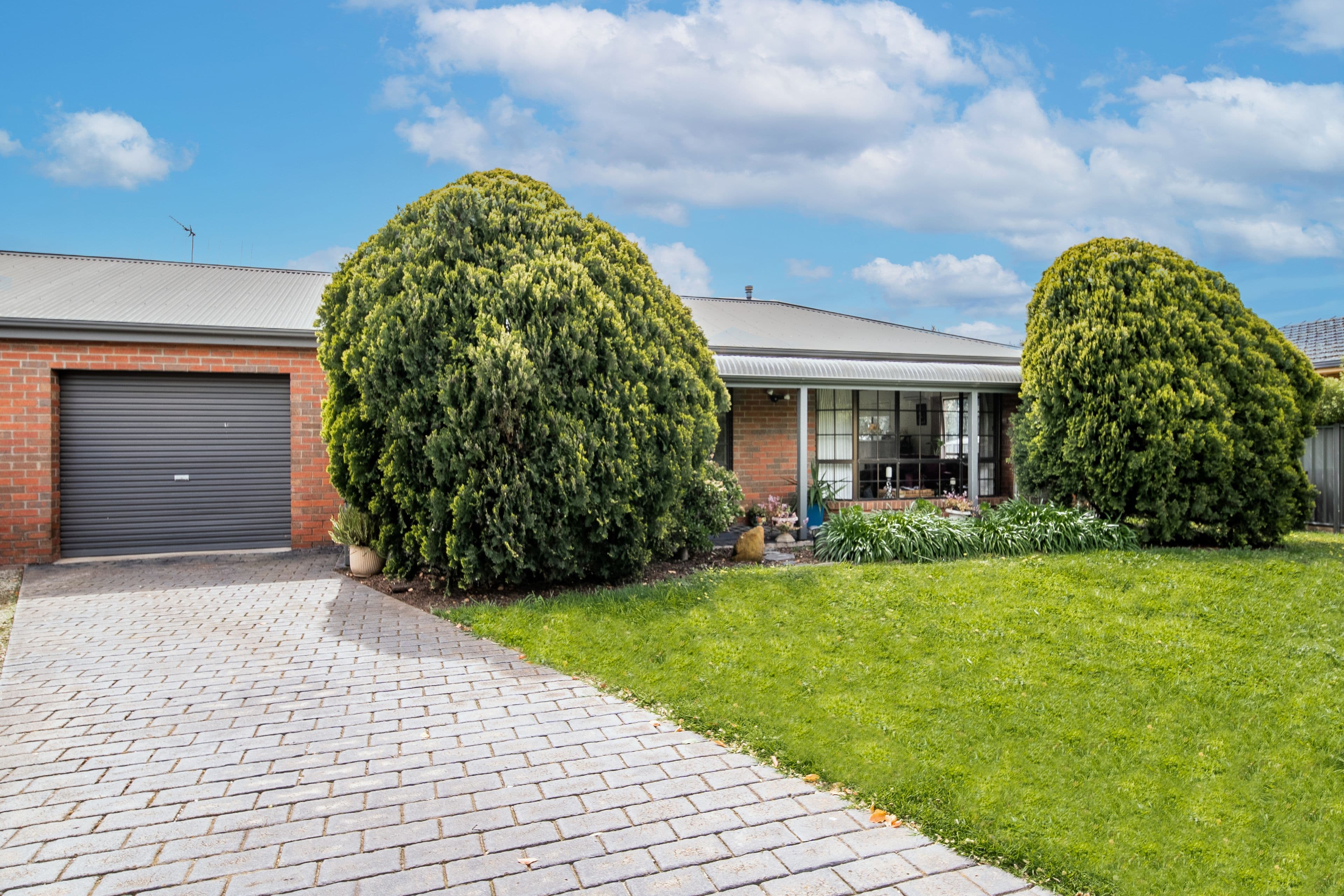 6 Bambara Close, Kennington VIC 3550, Kennington - Thumbnail 2