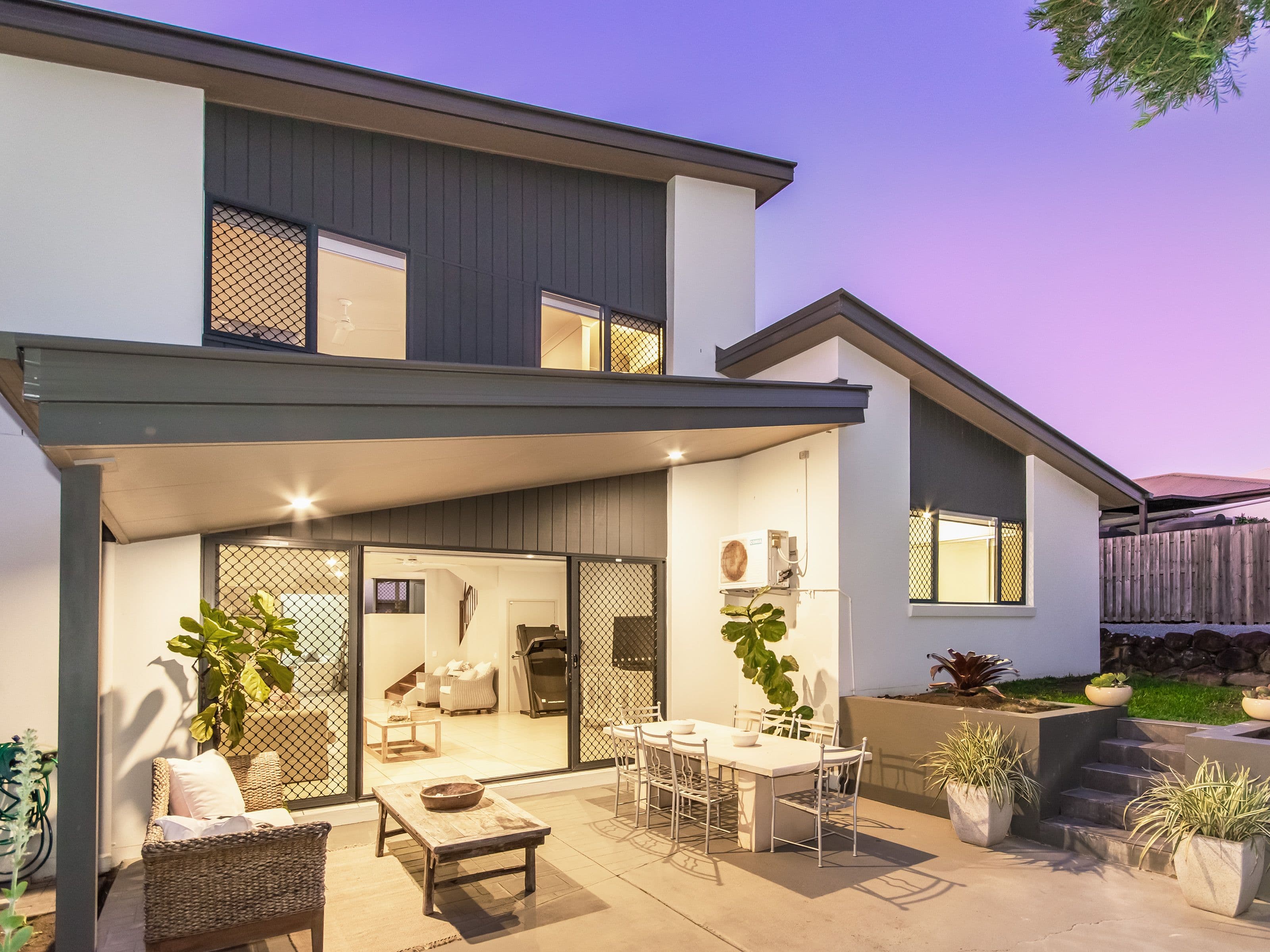 5 Cobb and Co Drive, Oxenford QLD 4210, Oxenford - Thumbnail 2
