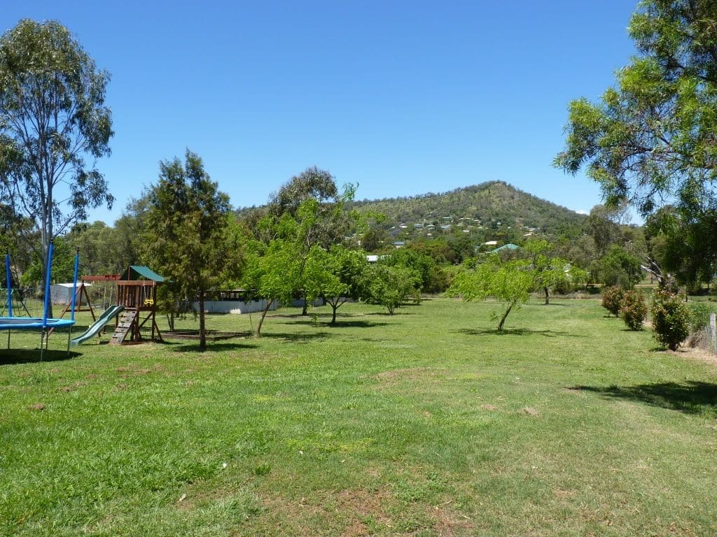 42 Glencoe Road, KINGSTHORPE QLD 4400, Kingsthorpe - Thumbnail 2