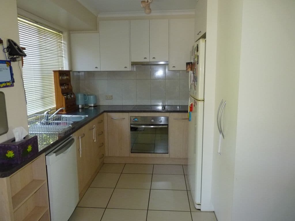 42 Glencoe Road, KINGSTHORPE QLD 4400, Kingsthorpe - Thumbnail 5
