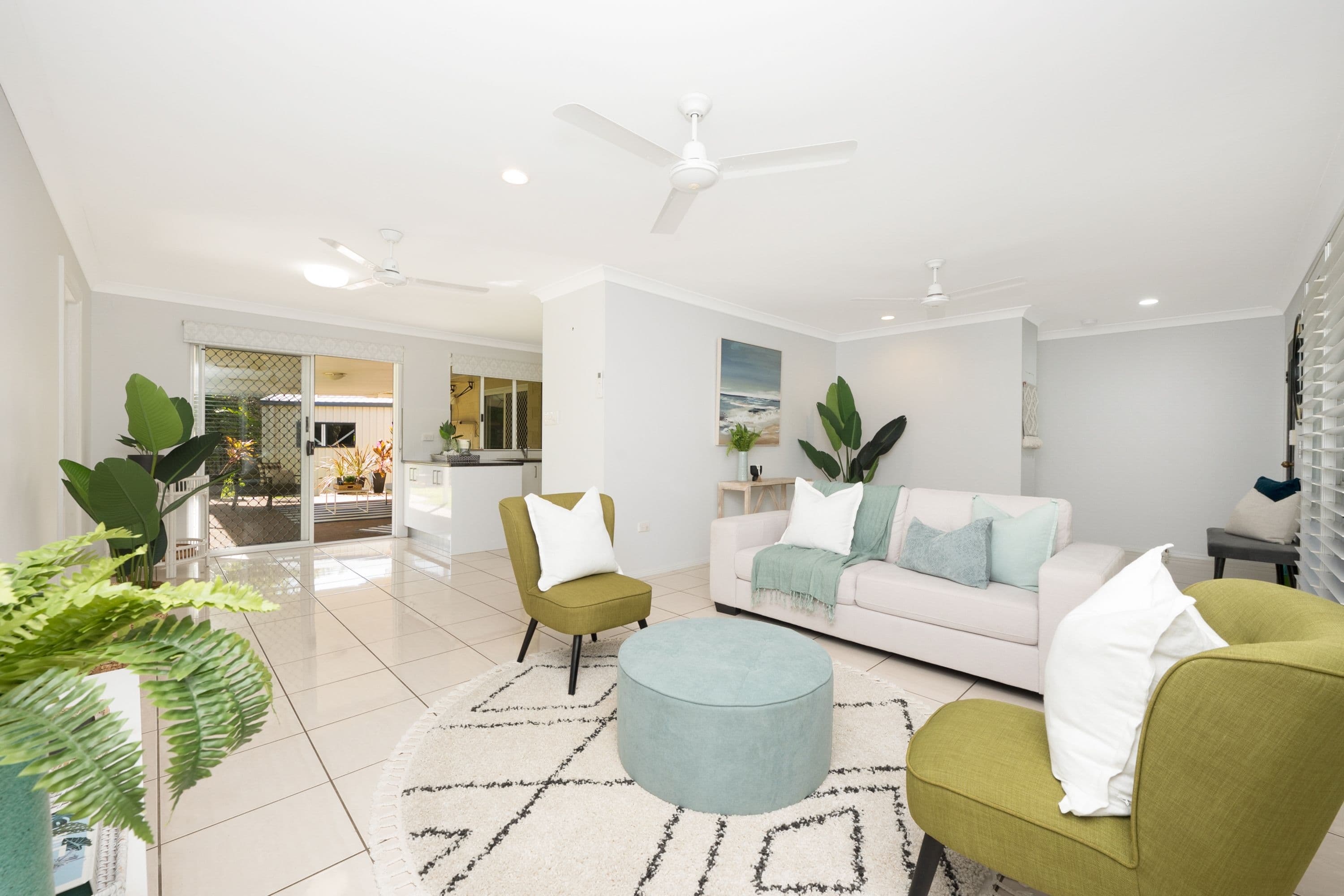 4 Dunbar Crescent, Wulguru QLD 4811, Wulguru - Thumbnail 2