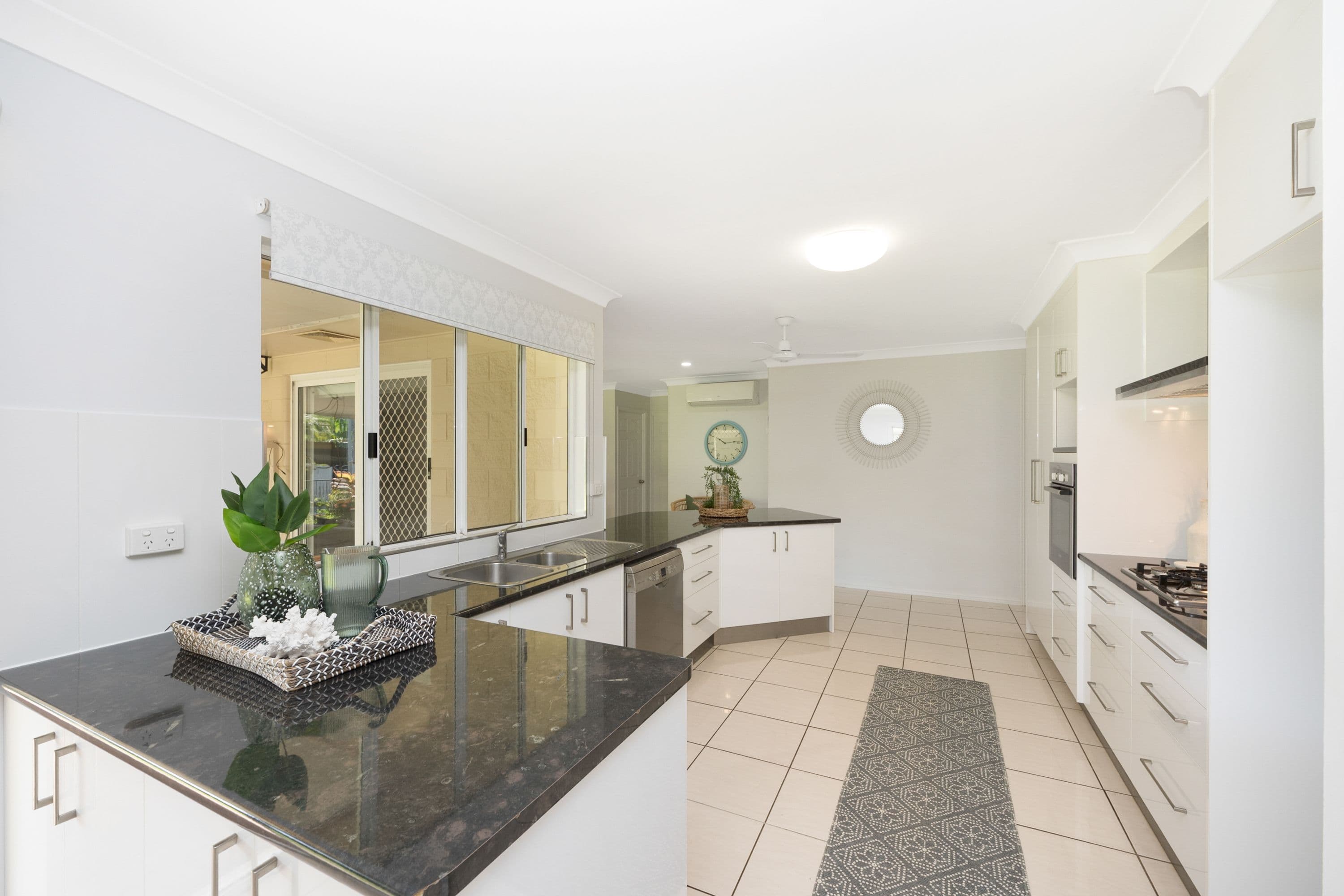 4 Dunbar Crescent, Wulguru QLD 4811, Wulguru - Thumbnail 4