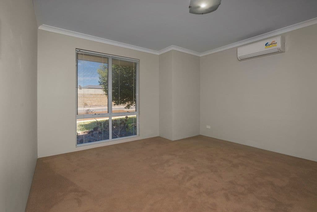 15 Wildwave Bend, Wandina WA 6530, Wandina - Thumbnail 8