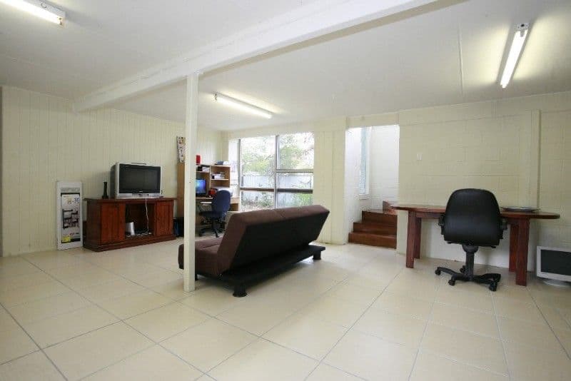 18 Marlynda Avenue, CRANBROOK QLD 4814, Cranbrook - Thumbnail 3