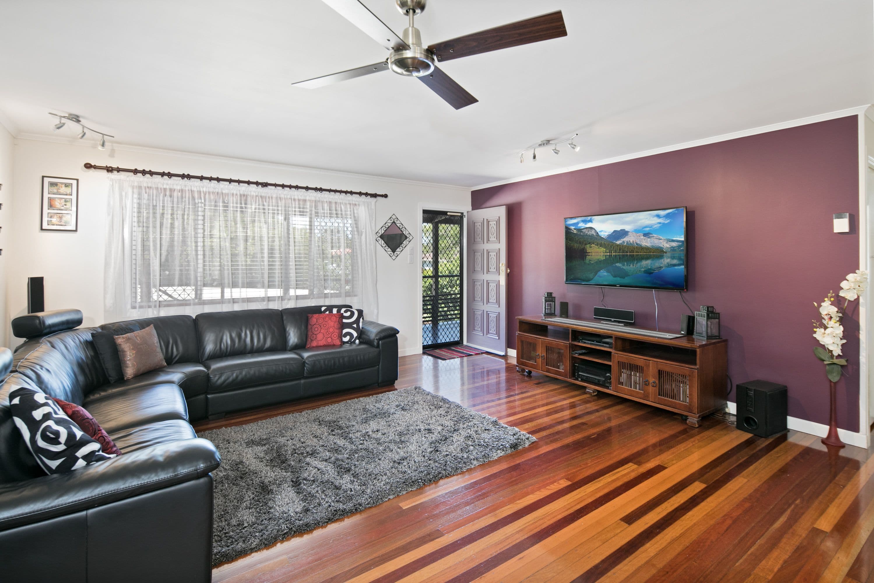 19 Jeffrey Street, Capalaba QLD 4157, Capalaba - Thumbnail 3