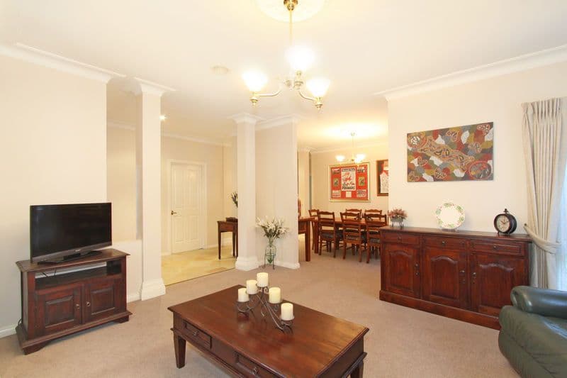 12 Dorothea Mackellar Avenue, OAKLEIGH EAST VIC 3166, Oakleigh East - Thumbnail 3