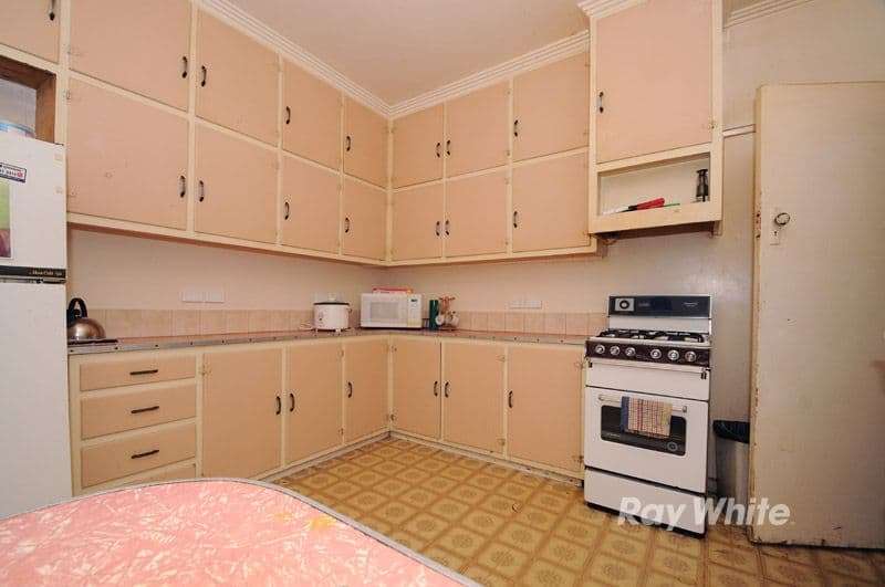 28 Wall Street, NOBLE PARK VIC 3174, Noble Park - Thumbnail 2