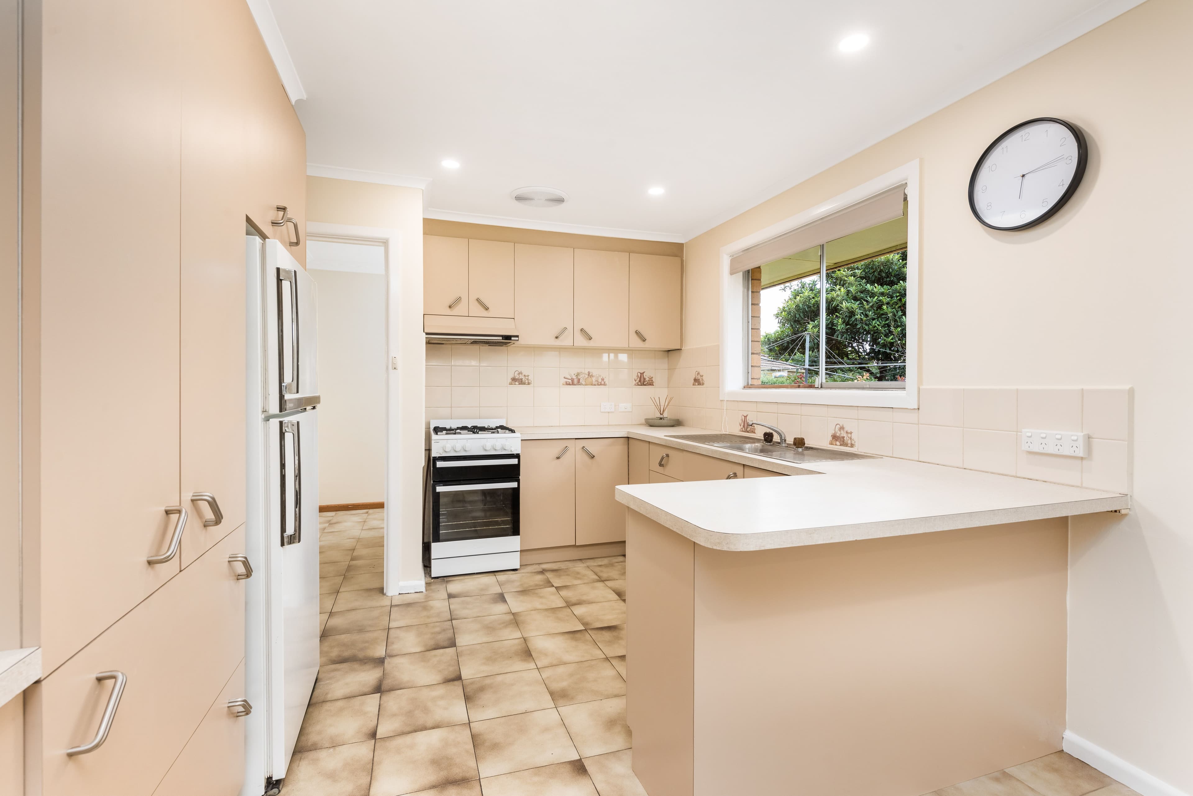 22 Wallara Crescent, Bundoora VIC 3083, Bundoora - Thumbnail 4