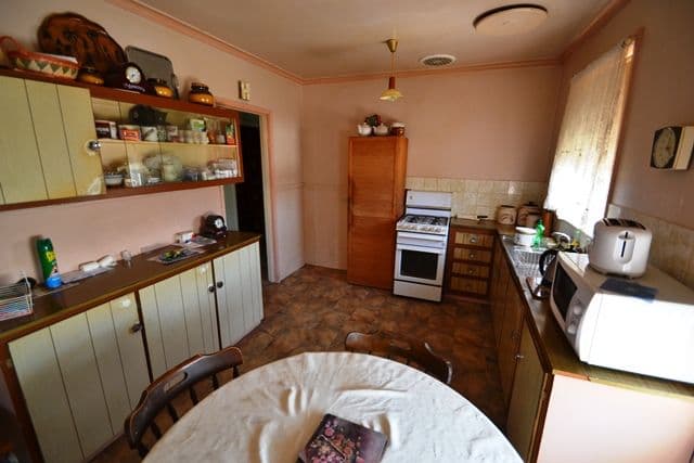 191 Anzac Avenue, SEYMOUR VIC 3660, Seymour - Thumbnail 2