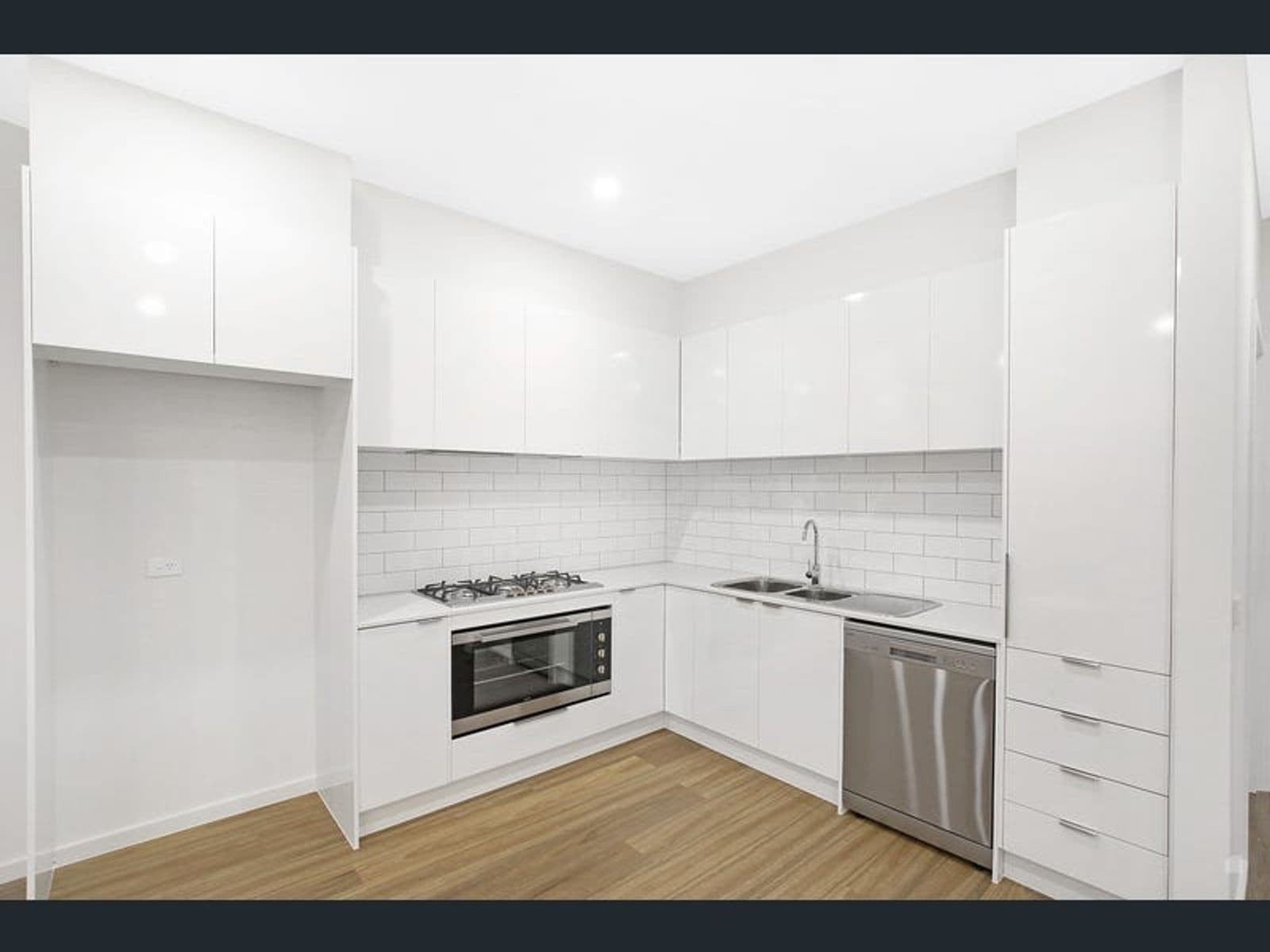 31 Gilded Way, Craigieburn - Thumbnail 5