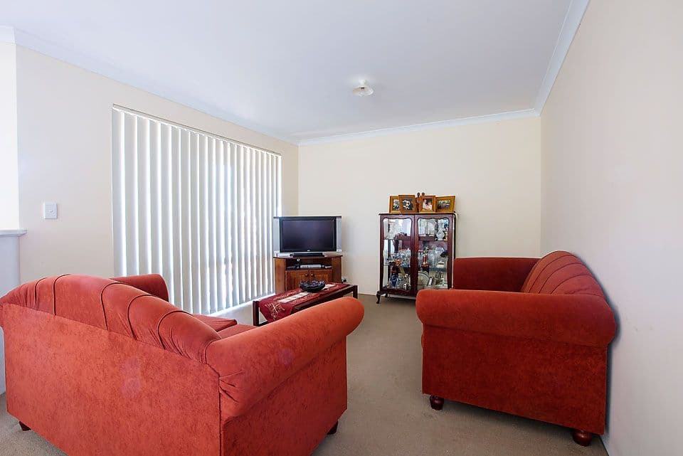 1 Folly Way, Dalyellup WA 6230, Dalyellup - Thumbnail 2