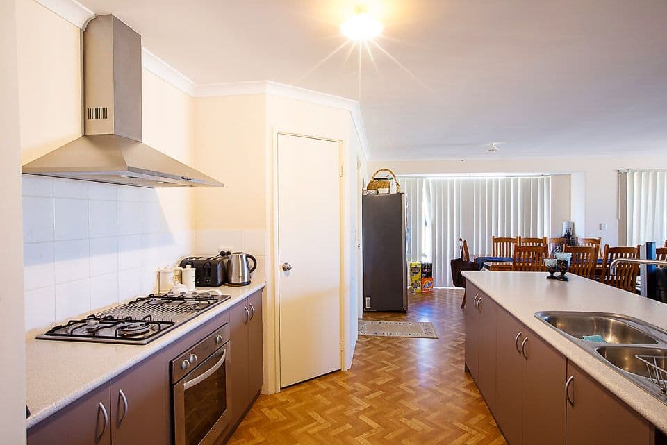 1 Folly Way, Dalyellup WA 6230, Dalyellup - Thumbnail 4