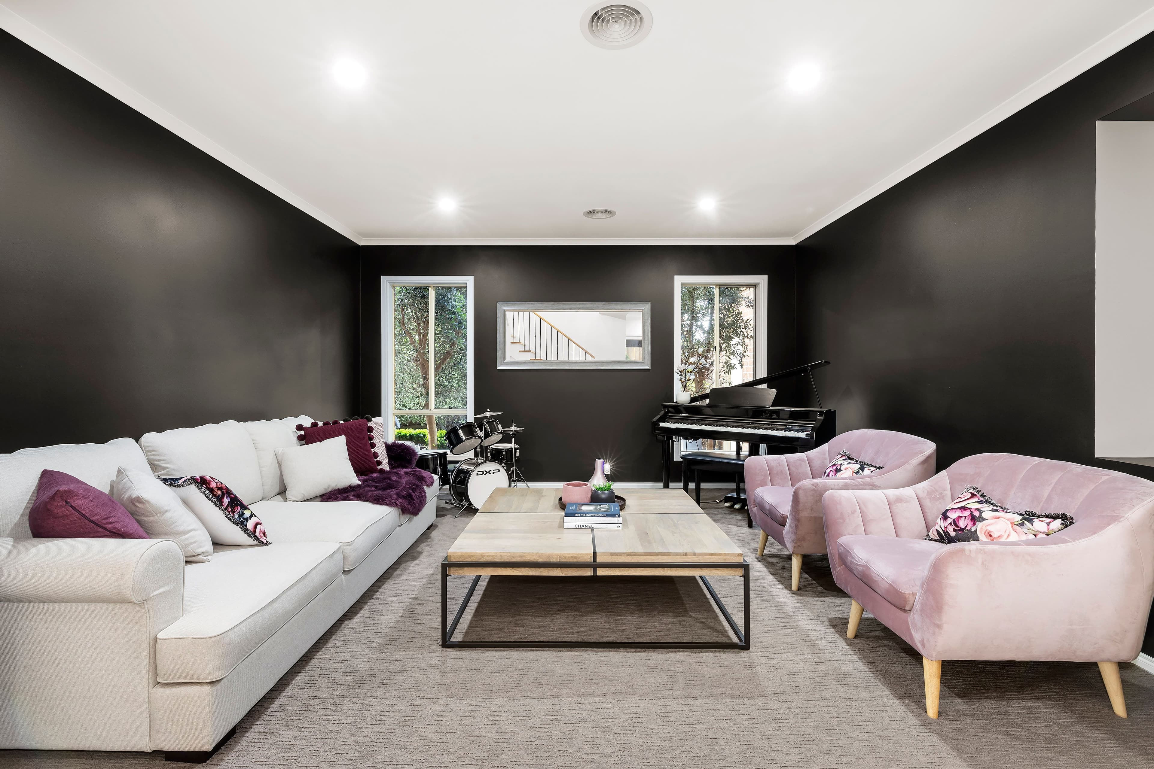 7 Finsbury Close, Rowville VIC 3178, Rowville - Thumbnail 2