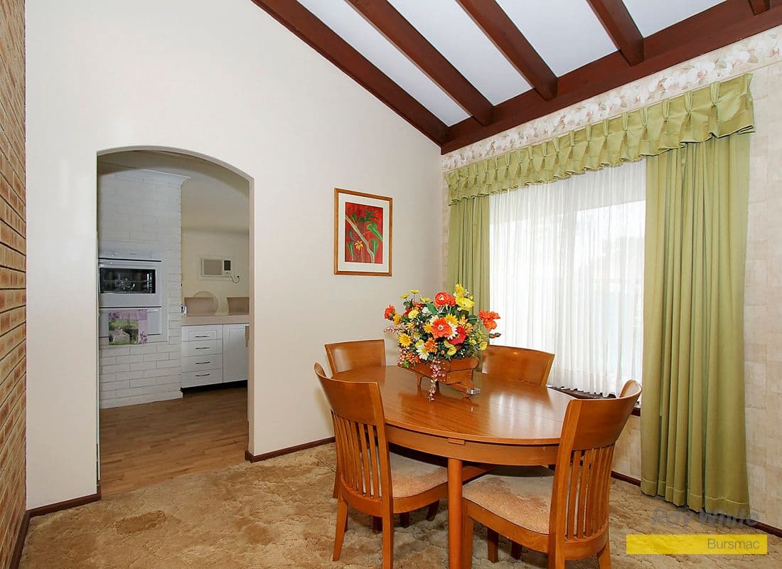 39 Parkview Drive, BALLAJURA WA 6066, Ballajura - Thumbnail 4