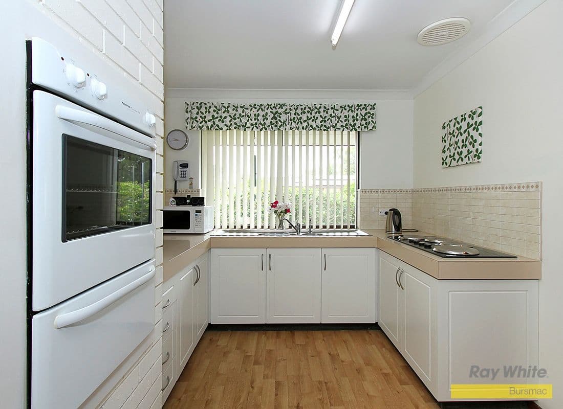 39 Parkview Drive, BALLAJURA WA 6066, Ballajura - Thumbnail 5