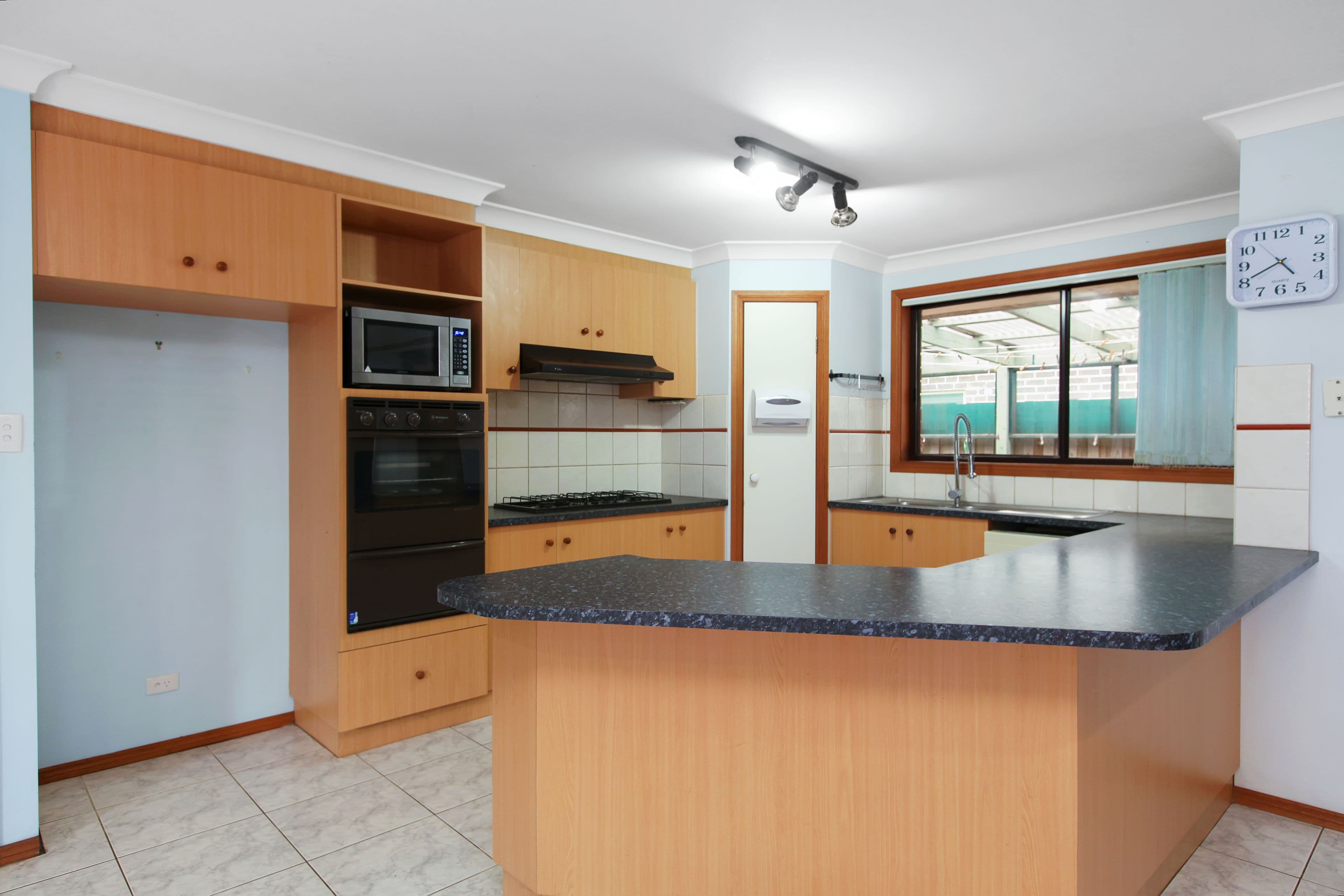 8 Skehan Boulevard, Altona Meadows VIC 3028, Altona Meadows - Thumbnail 5