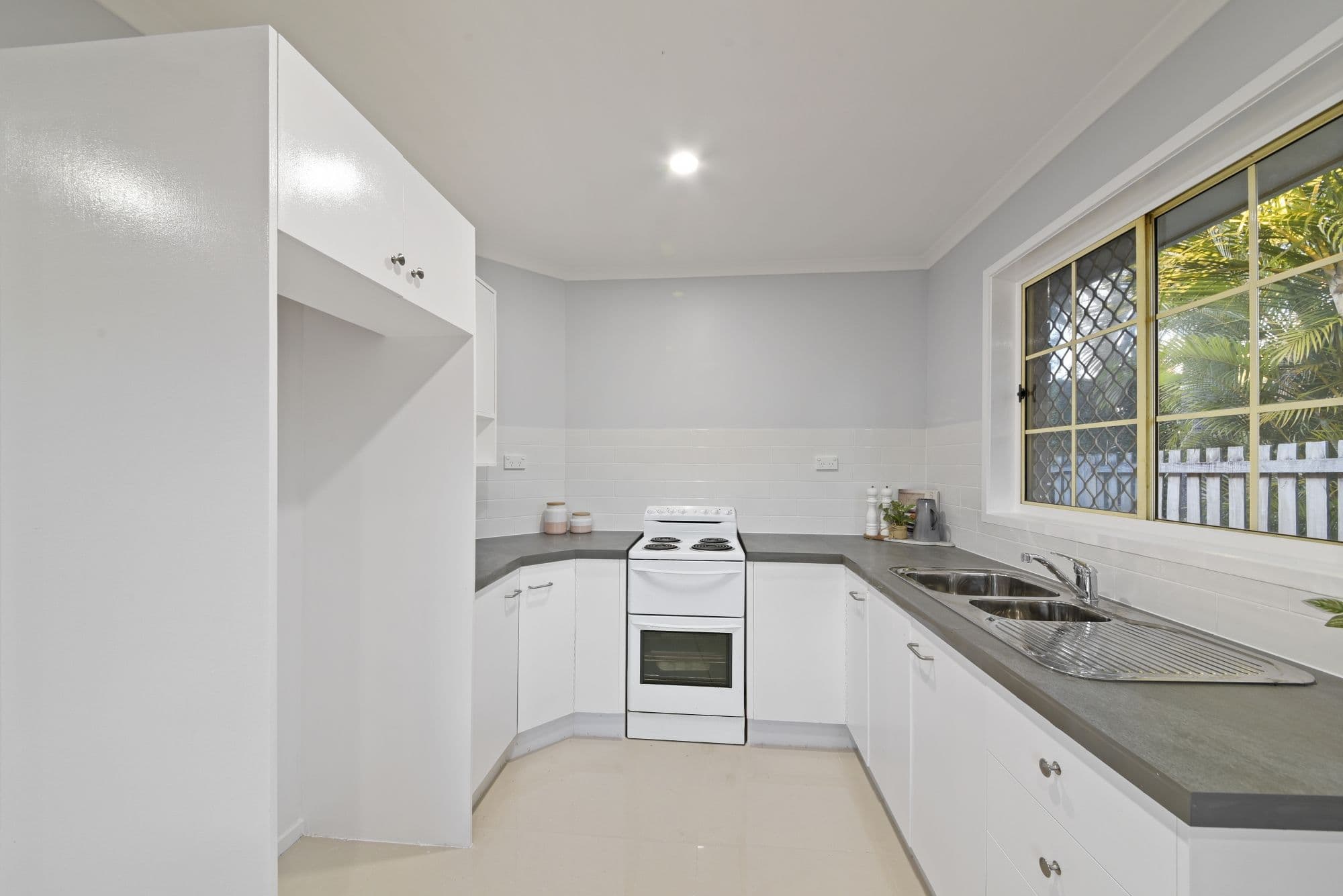 16 Lilly Pilly Crescent, Fitzgibbon QLD 4018, Fitzgibbon - Thumbnail 4