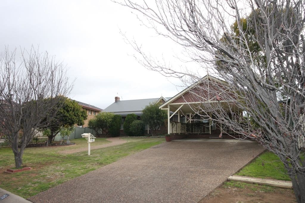 16 The Terrace, TAMWORTH NSW 2340, Tamworth - Image 1
