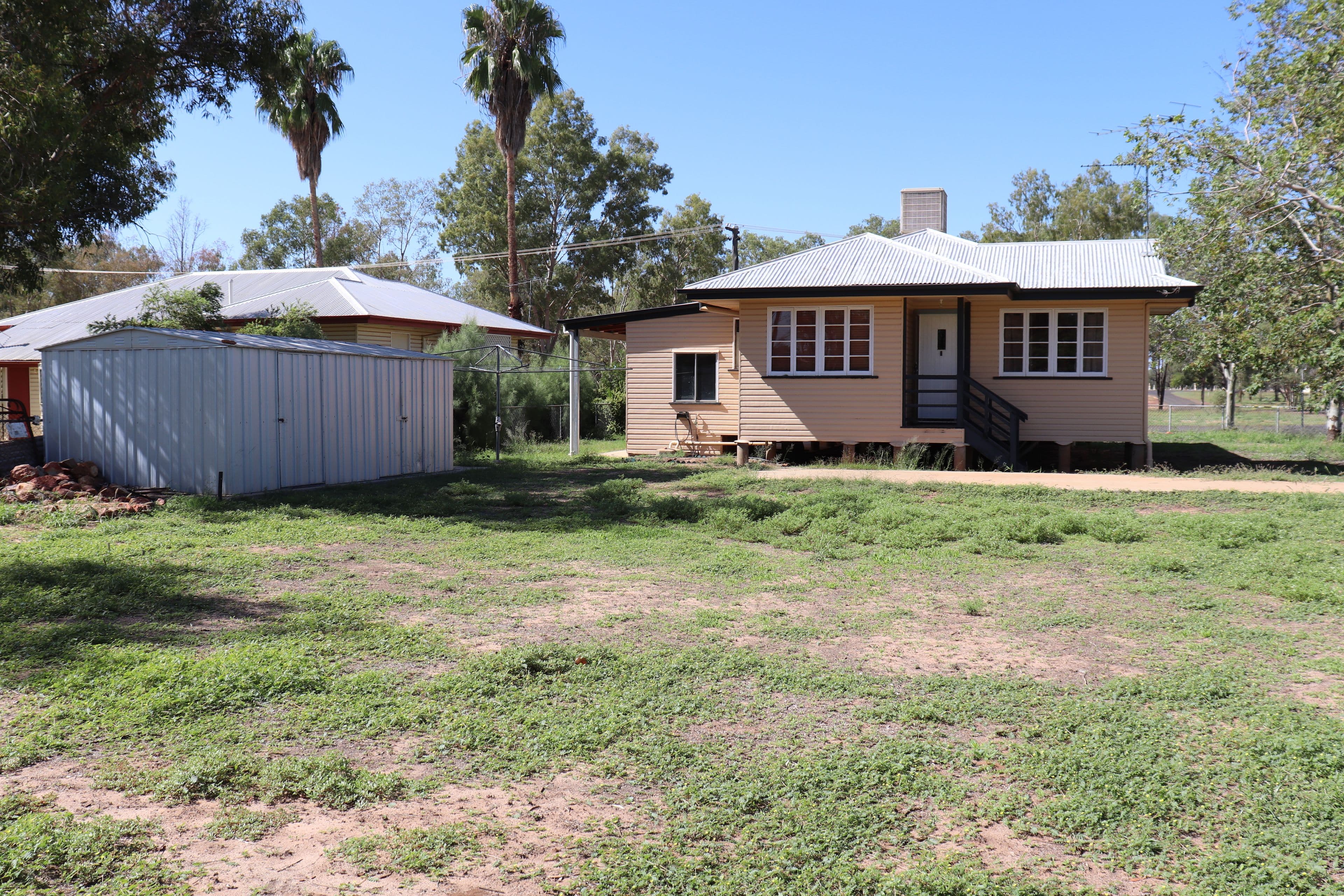 1 Coronation Street, Charleville QLD 4470, Charleville - Thumbnail 8