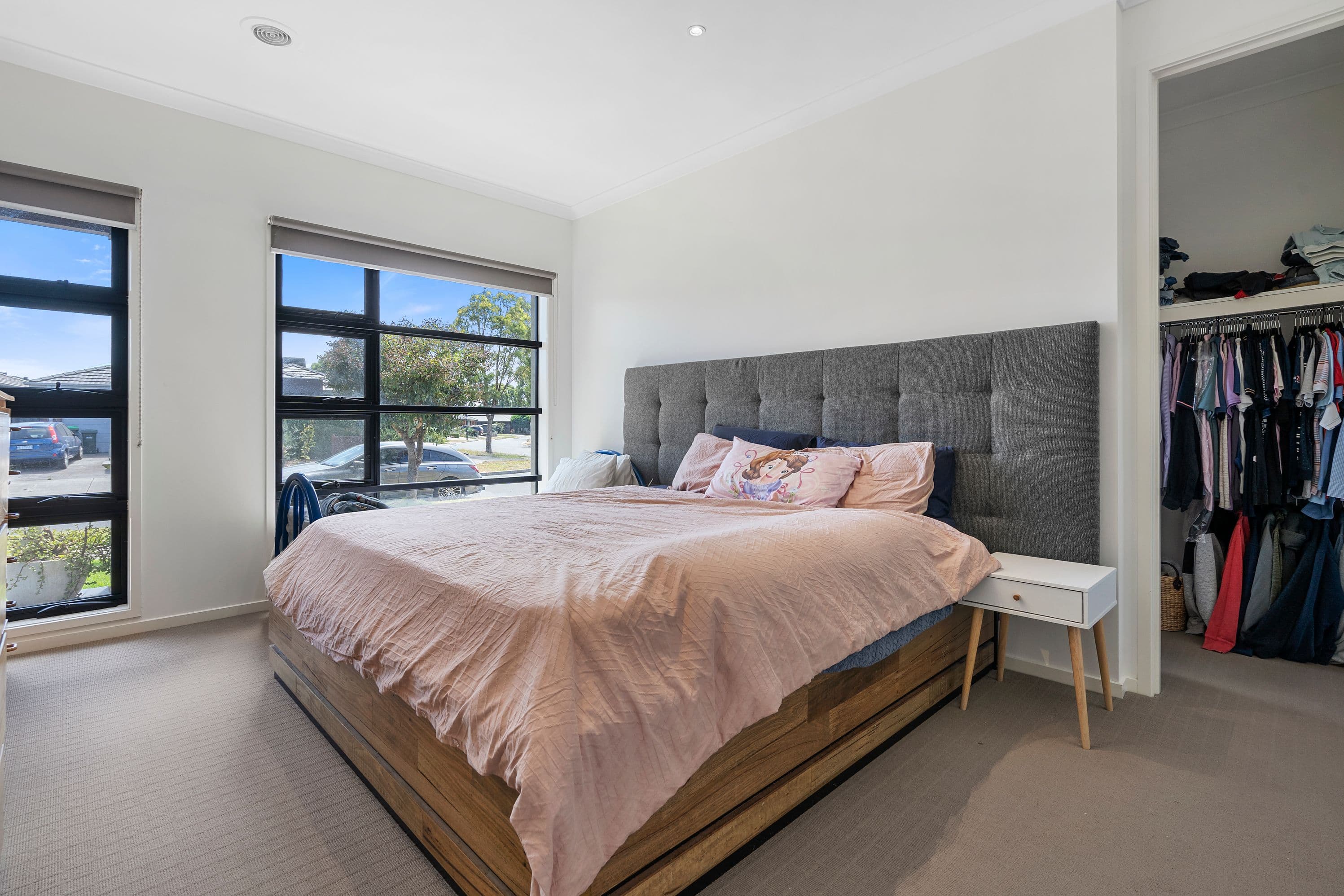10 Mowbray Street, Mernda VIC 3754, Mernda - Thumbnail 6
