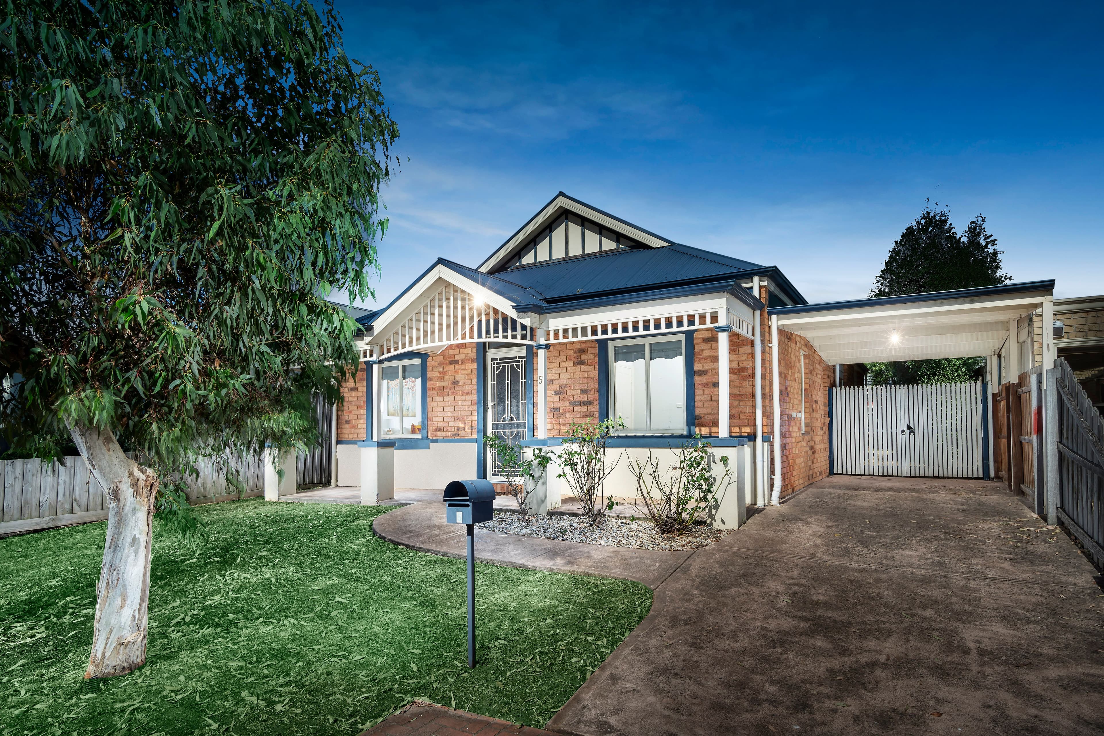 5 The Common, South Morang VIC 3752, South Morang - Image 1