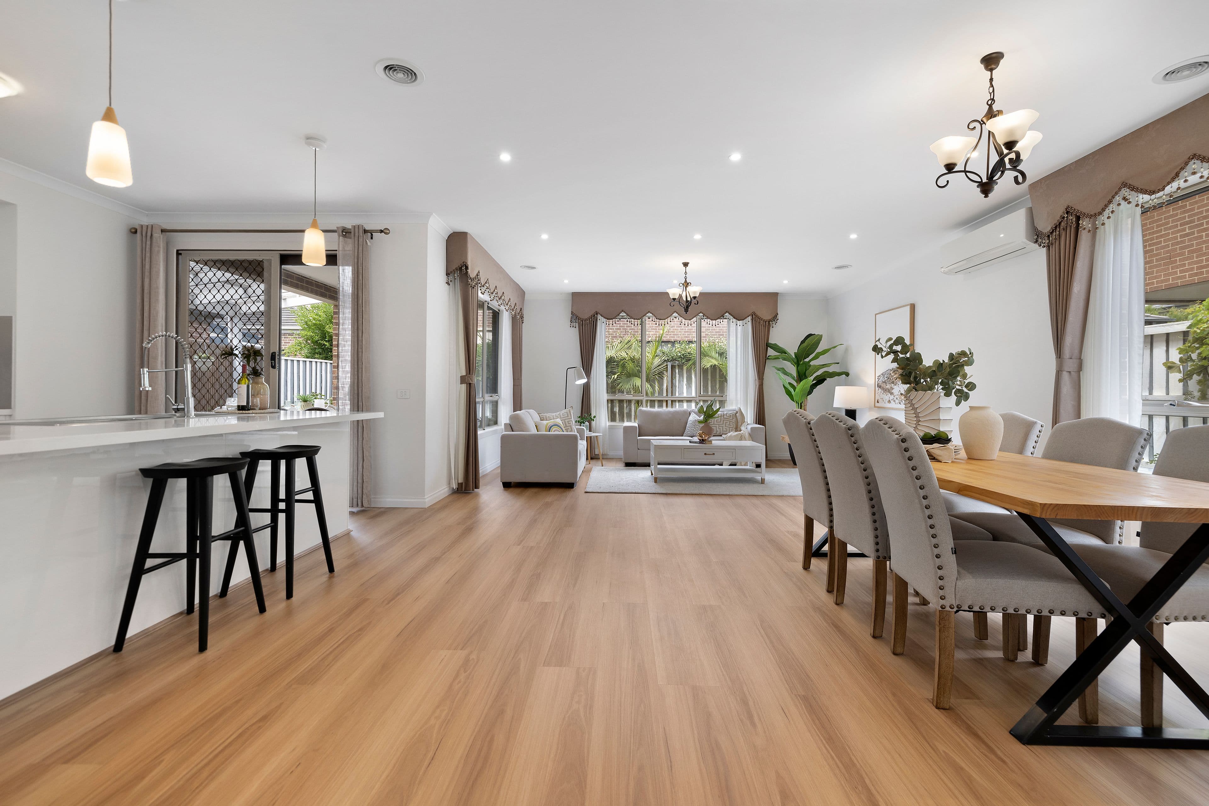 40 Viewmont Street, Wantirna South VIC 3152, Wantirna South - Thumbnail 3
