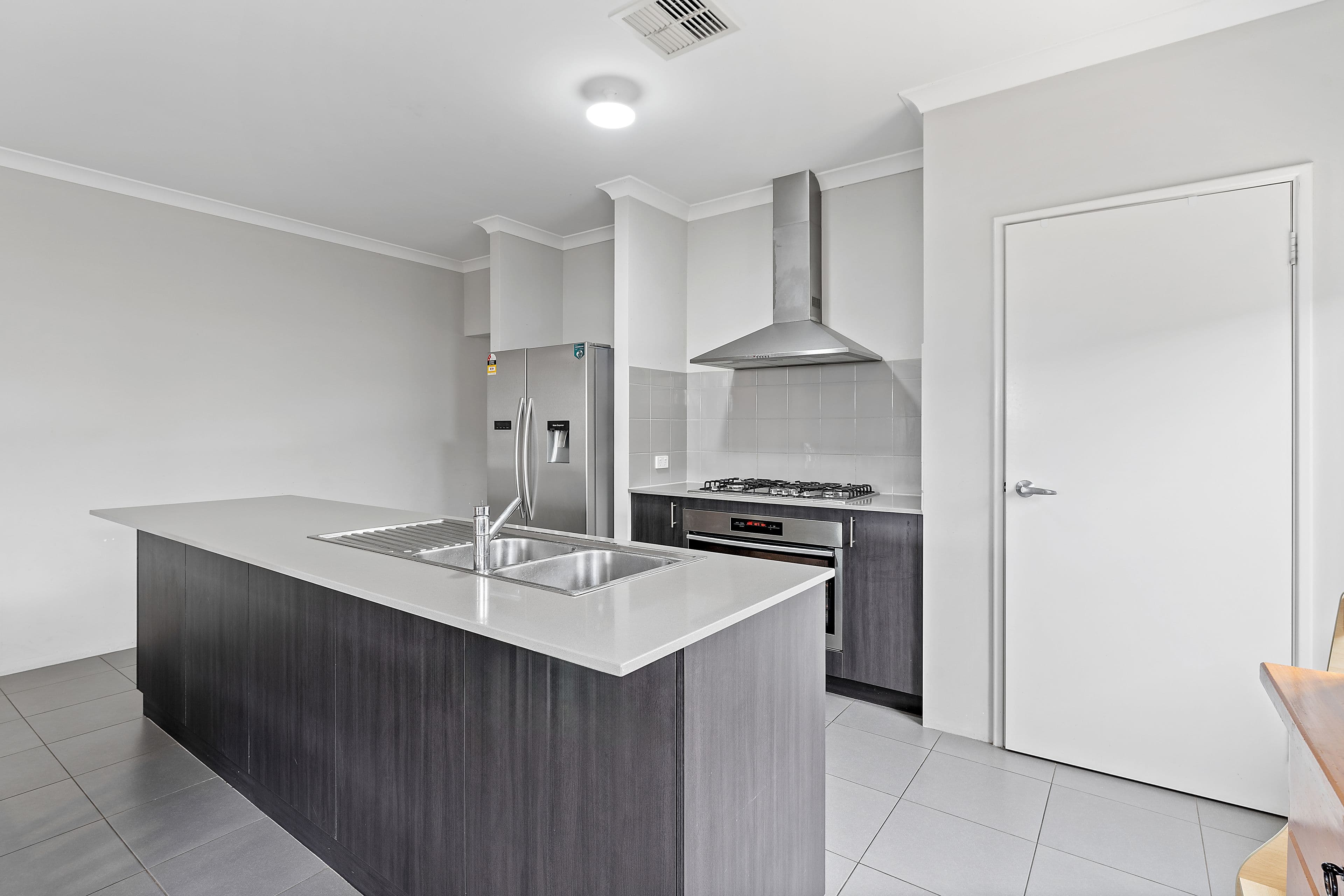 9 Lionel Parade, Baldivis WA 6171, Baldivis - Thumbnail 2
